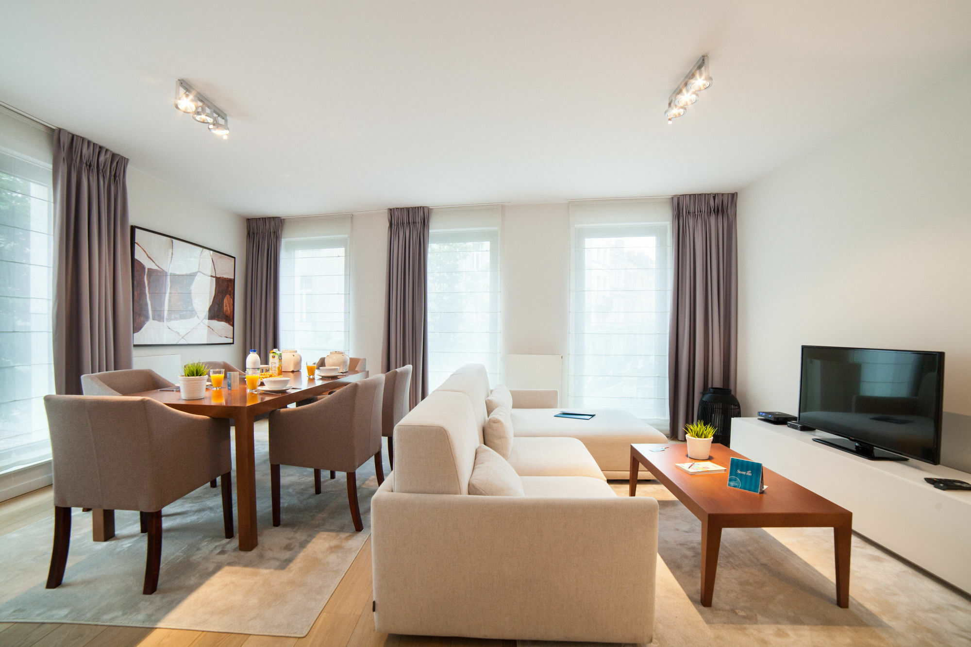 Sweet Inn Apartments - Major Rene Dubreucq Брюксел Екстериор снимка